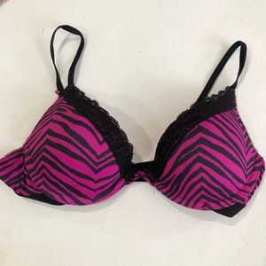 Victoria’s Secret Bra 34B